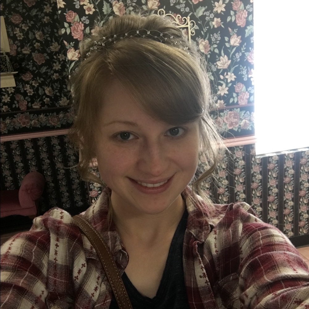 Meet your Posher, Krista